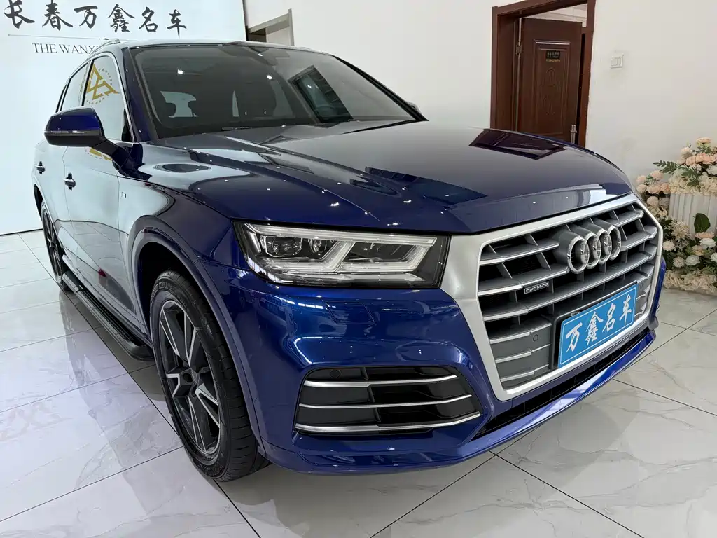 Audi Q5L 2019 — фото 3