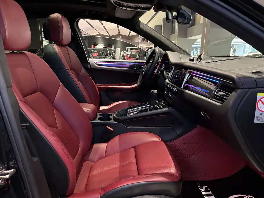 Porsche Macan 2023 — фото 15