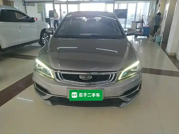 Geely Emgrand 2021