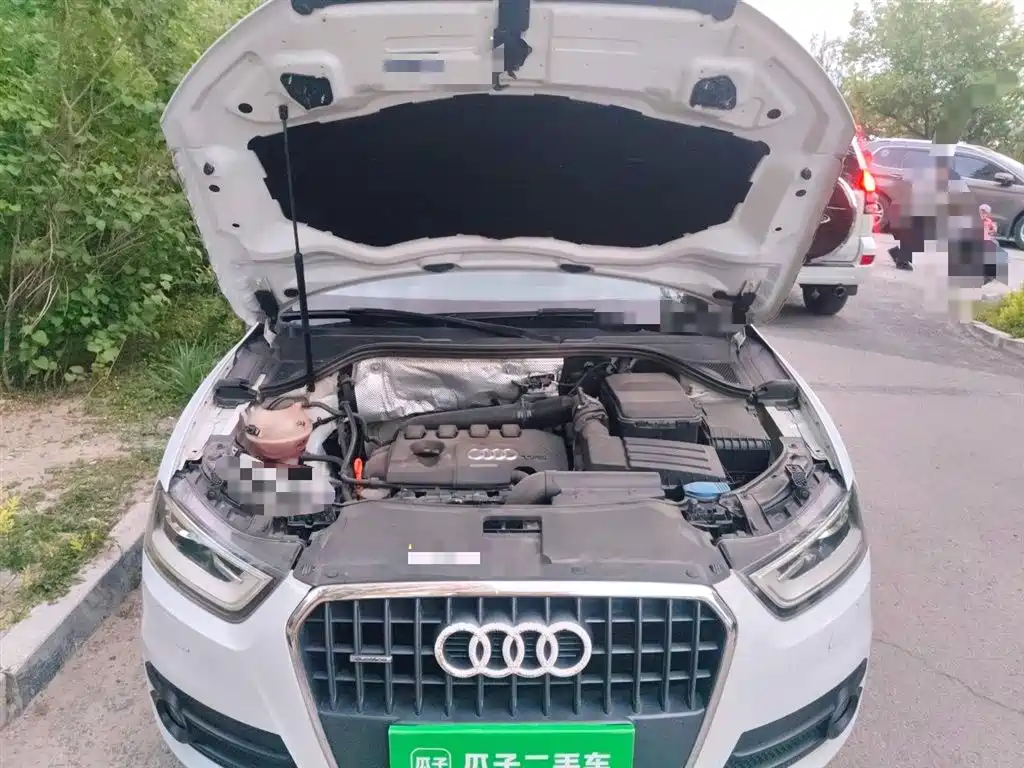 Audi Q3 2014 — фото 16