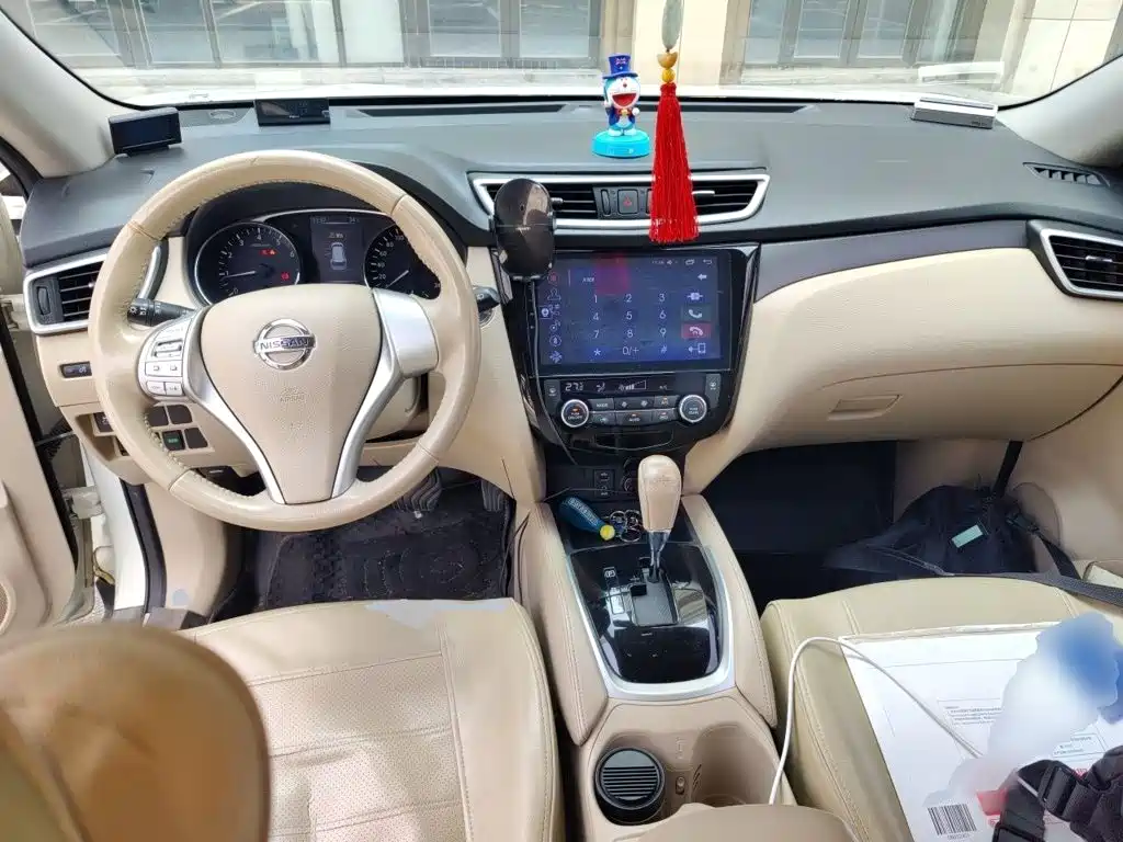 Nissan X-Trail 2015 — фото 10