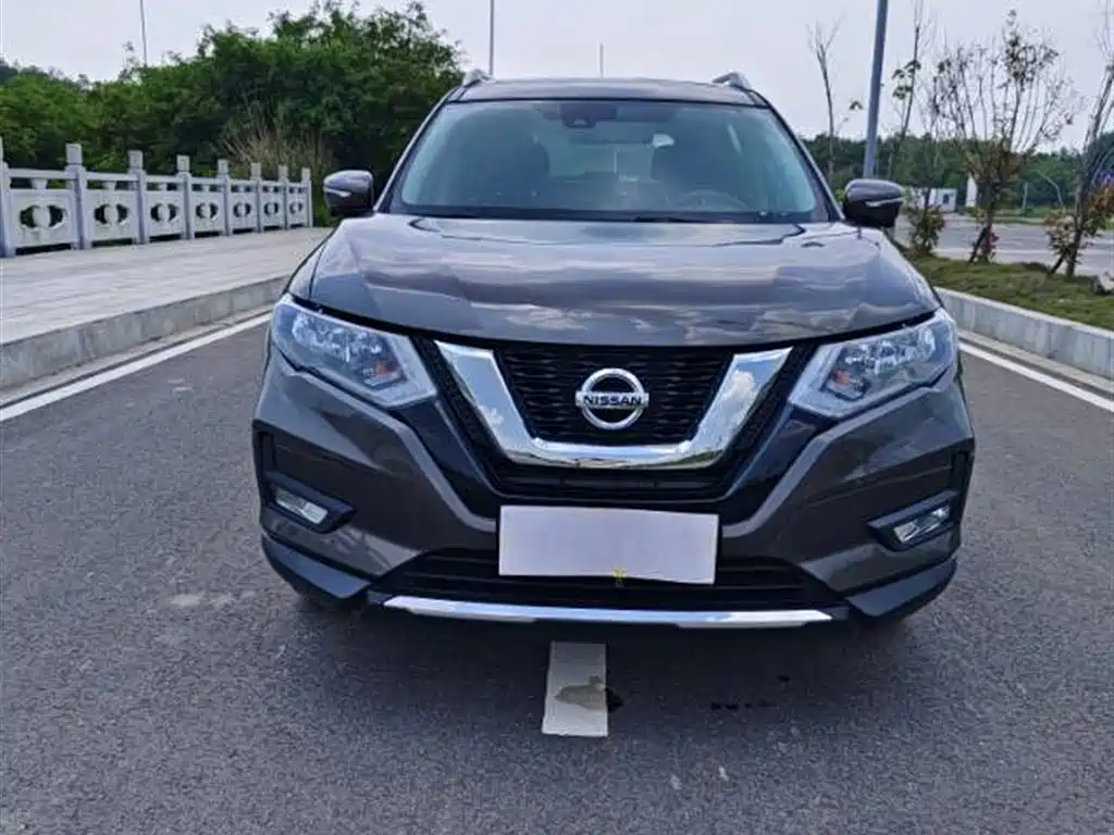 Nissan X-Trail 2018 — фото 2