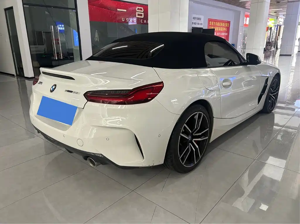 BMW Z4 2023 — фото 4