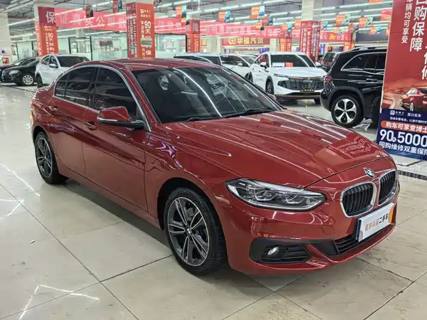 BMW 1 Series 2019