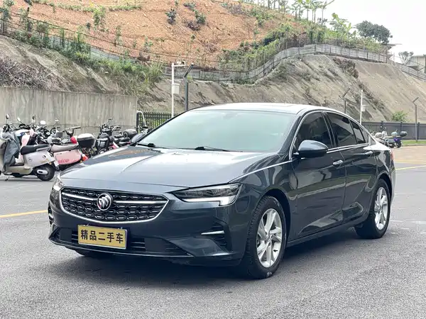 Buick Regal 2020