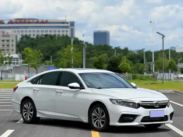 Honda Inspire 2019