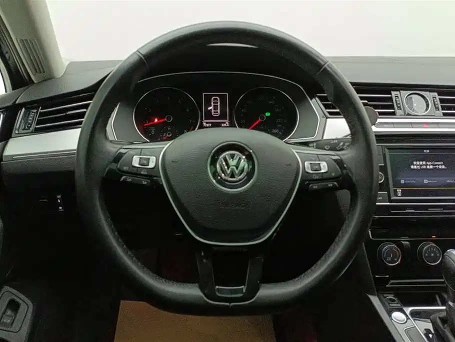 Volkswagen Magotan 2018 — фото 15