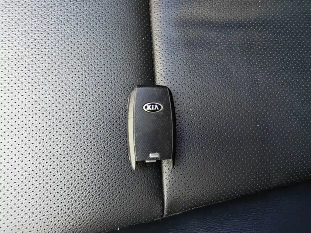 Kia KX3 2015 — фото 9