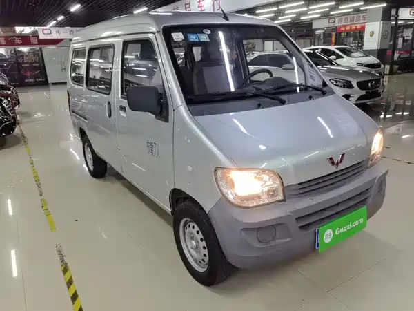 Wuling Sunshine 2018