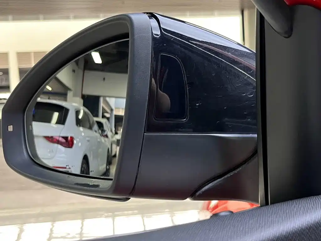 Skoda Octavia 2021 — фото 20