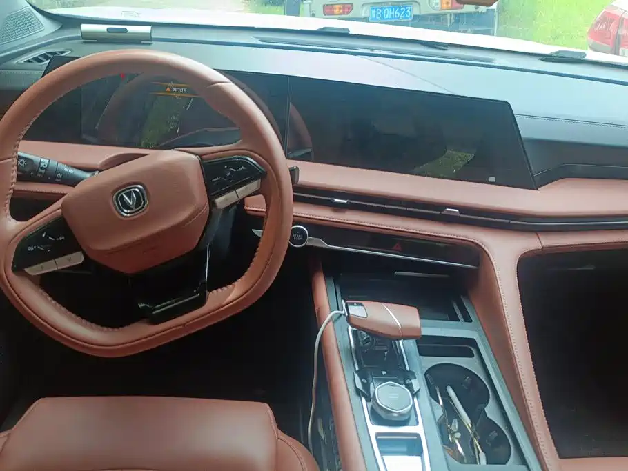 Changan CS75PLUS 2023 — фото 12