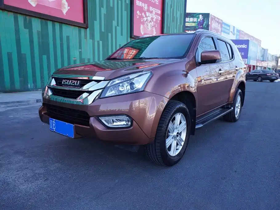 Isuzu MU-X 2017