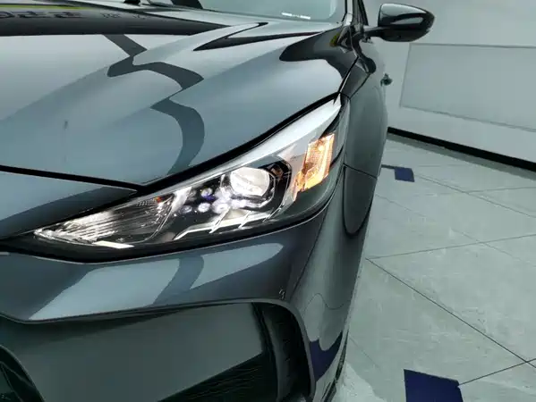 MG MG5 2023