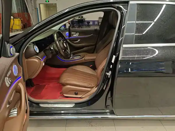 Mercedes-Benz E-Class 2019