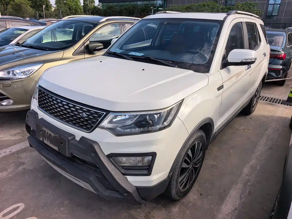 Oshan Oushang CX70 2017