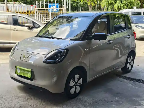 Wuling Hongguang MINIEV 2025