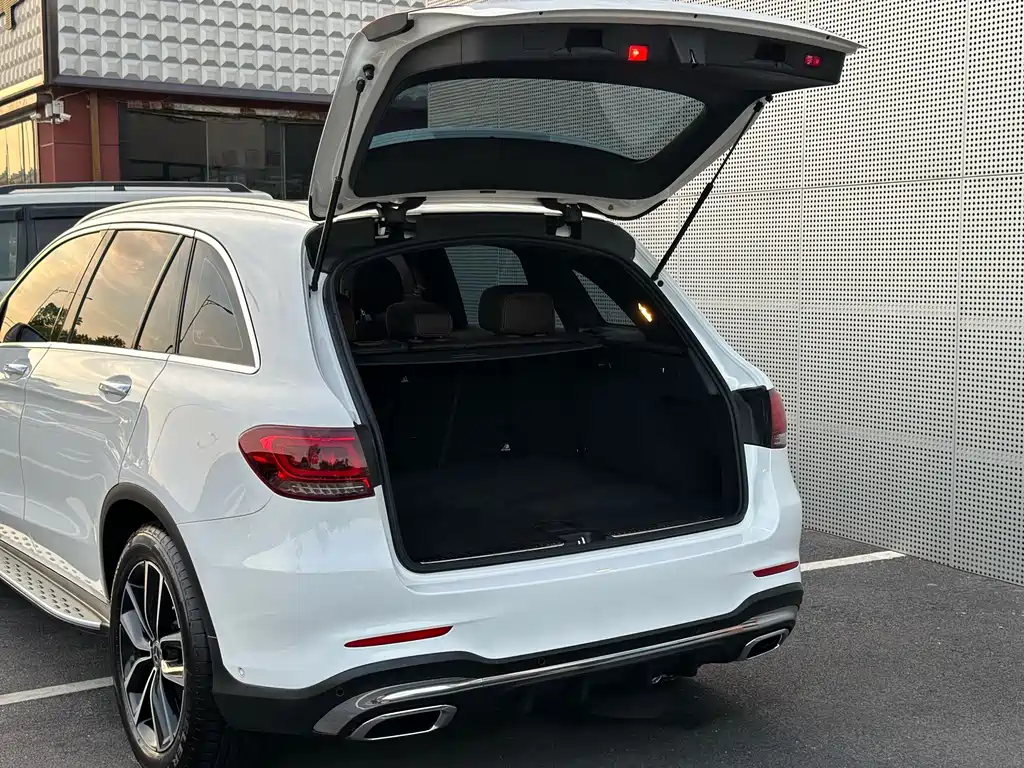Mercedes-Benz GLC 2021 — фото 23