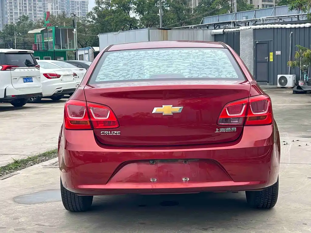 Chevrolet Cruze 2015 — фото 9