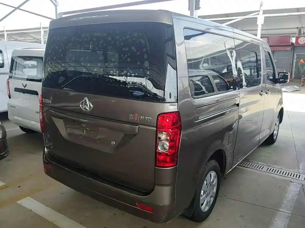 Changan Ruixing M70 2022 — фото 7
