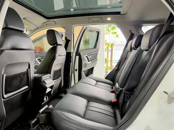 Land Rover Discovery Sport 2017
