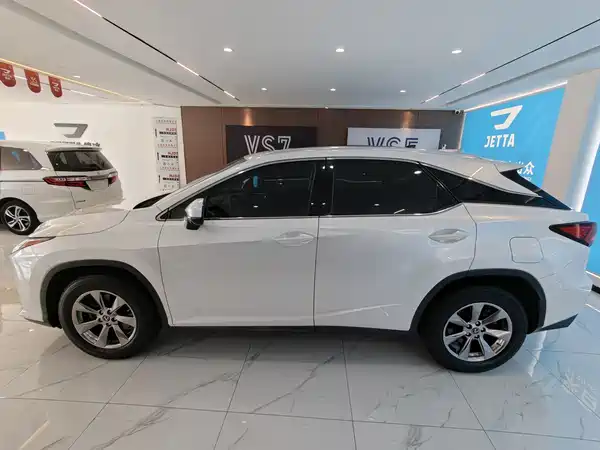 Lexus RX 2019
