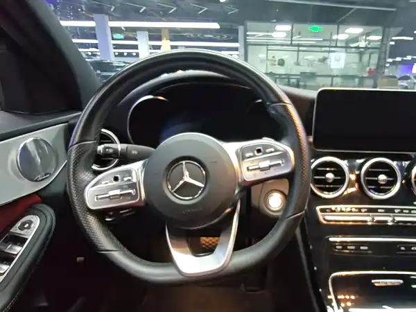 Mercedes-Benz C-Class 2021