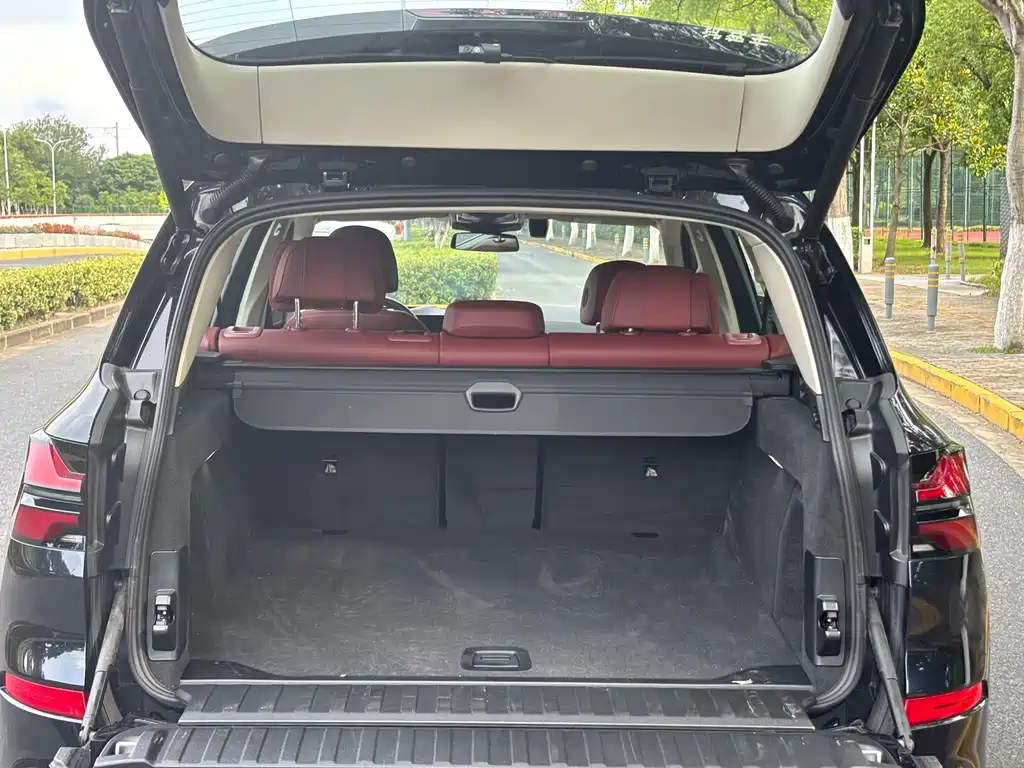 BMW X5 2025 — фото 10