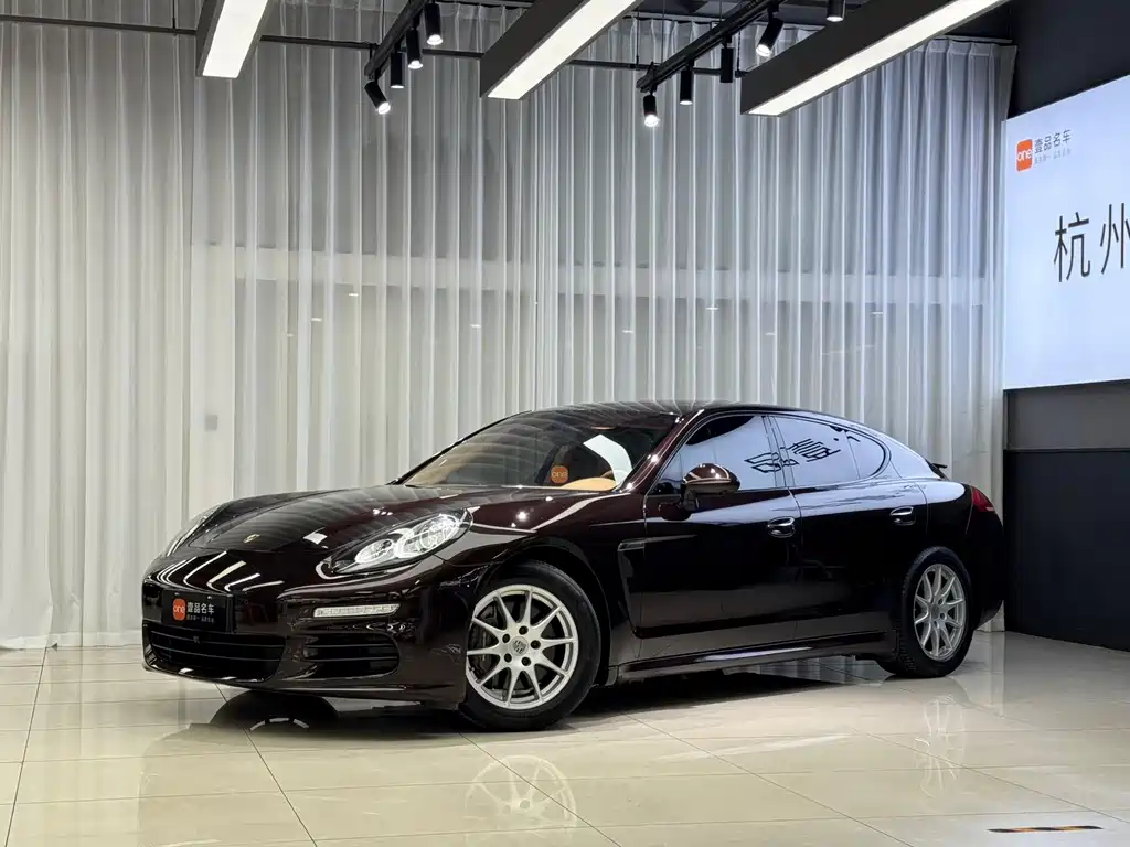Porsche Panamera 2014 — фото 15