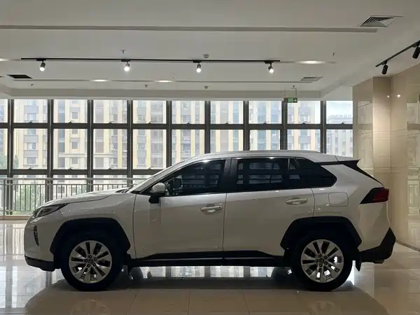 Toyota Wildlander 2021