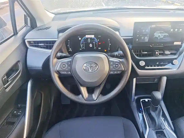 Toyota Corolla Cross 2024