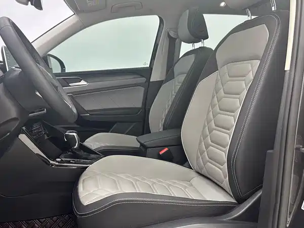 Volkswagen Tayron 2023
