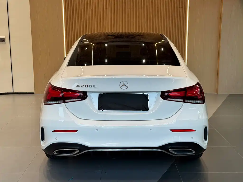 Mercedes-Benz A-Class 2019 — фото 17