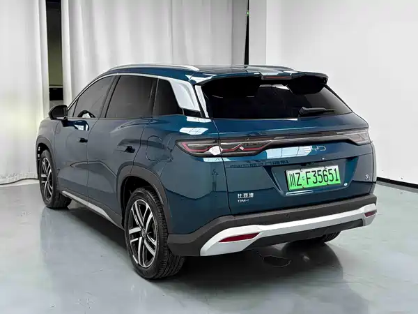 BYD Song L DM-i 2025