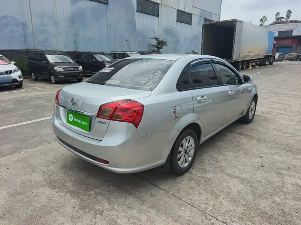 Buick Excelle 2015
