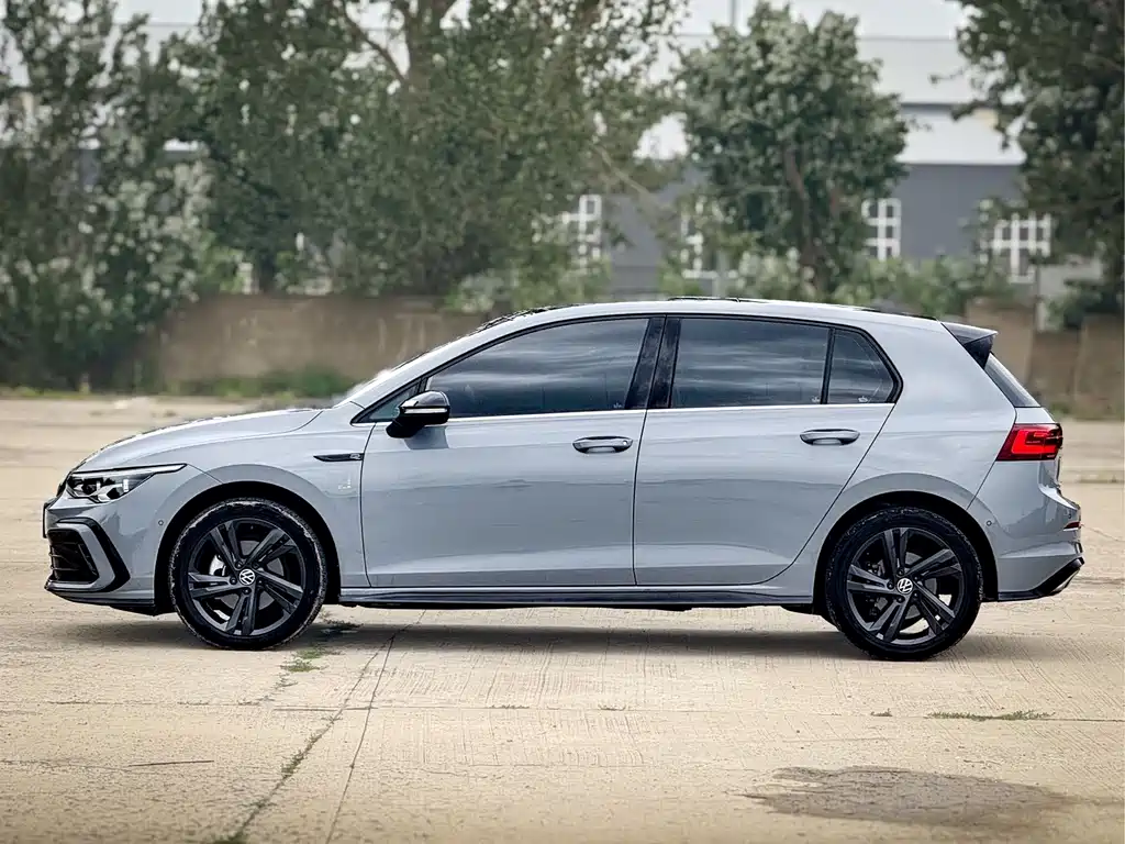 Volkswagen Golf 2022