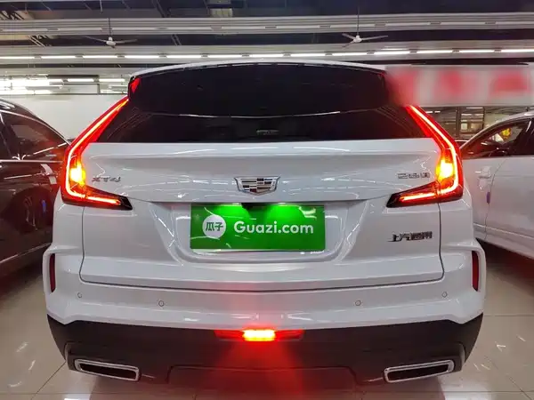 Cadillac XT4 2024