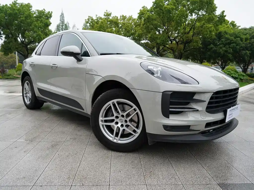 Porsche Macan 2019 — фото 14