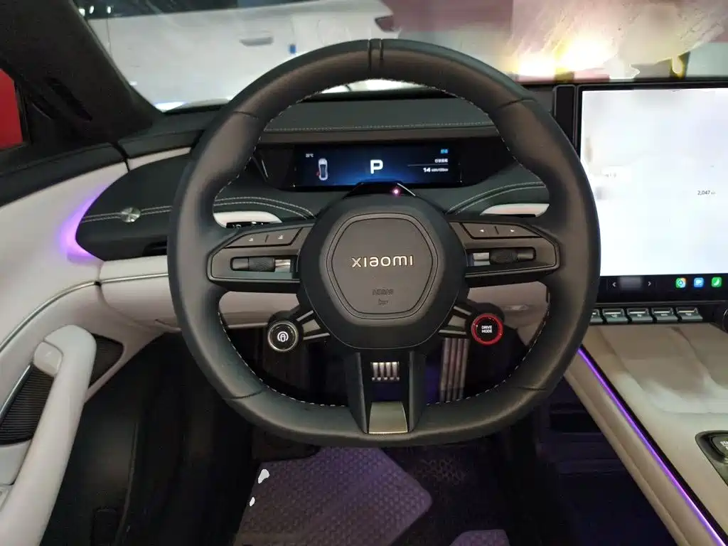 Xiaomi SU7 2024