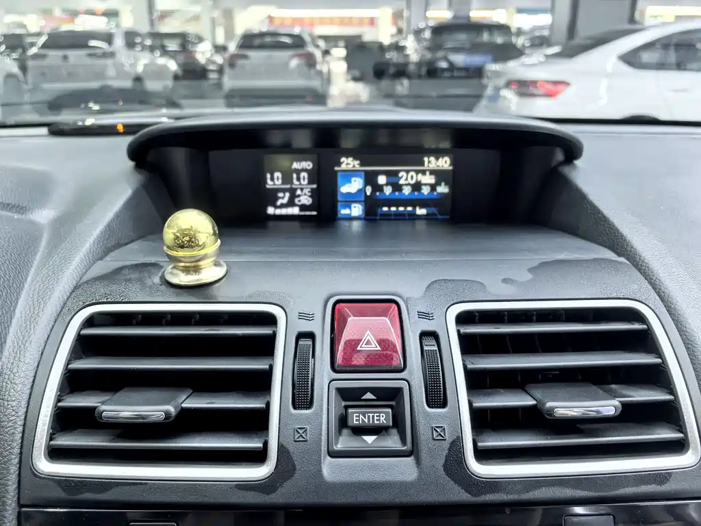 Subaru XV 2017 — фото 13