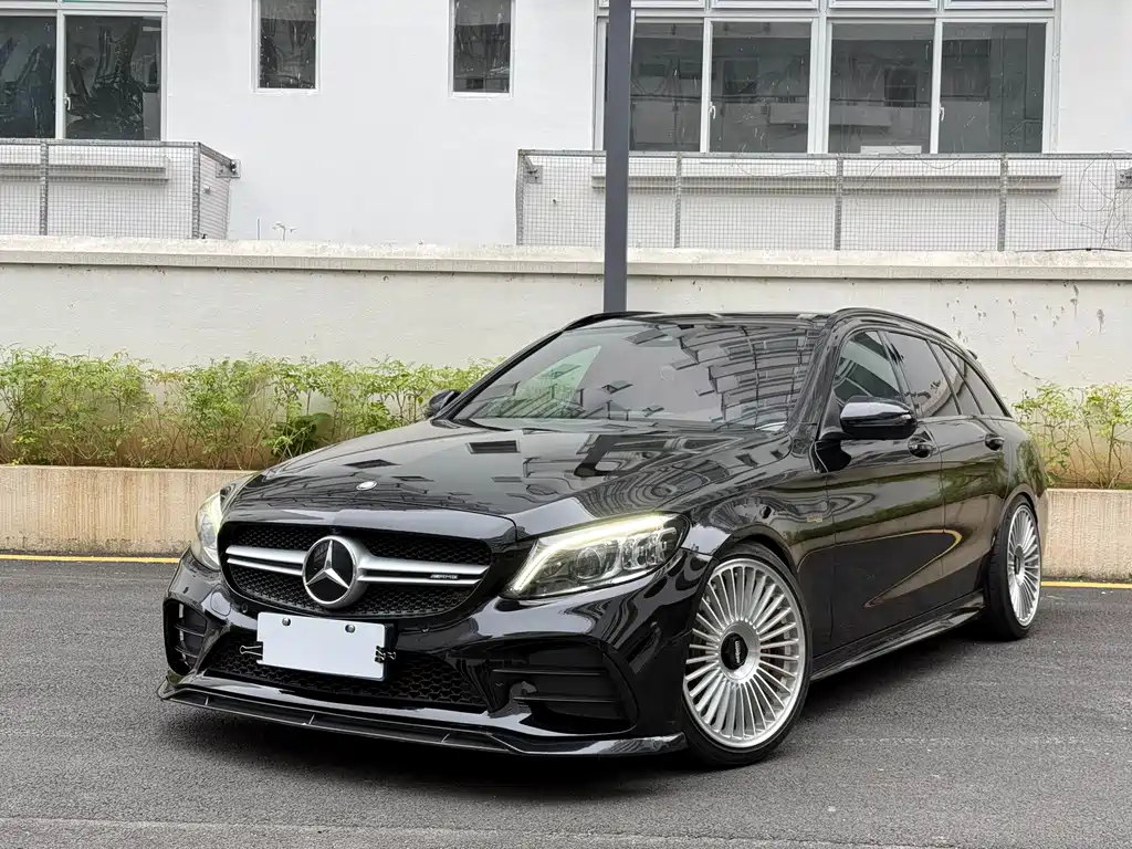 Mercedes-Benz C-Class AMG 2020 — фото 1