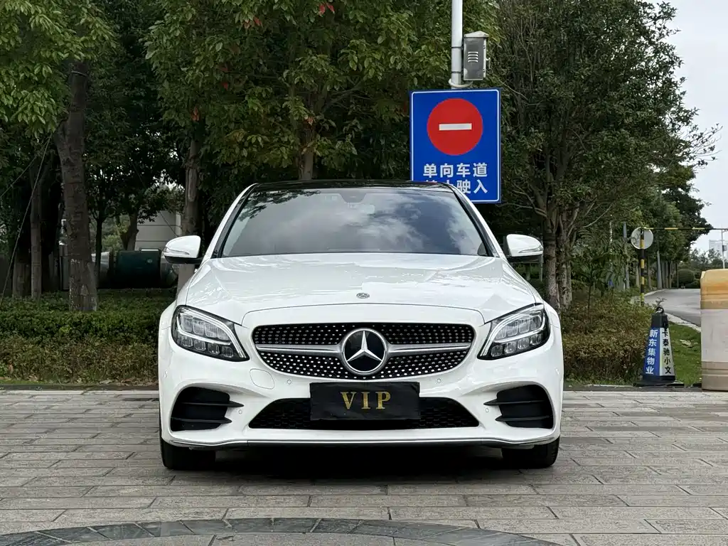 Mercedes-Benz C-Class 2019 — фото 2