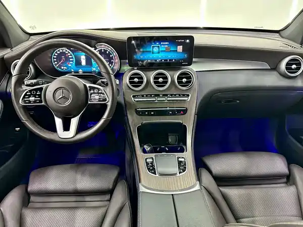 Mercedes-Benz GLC 2021