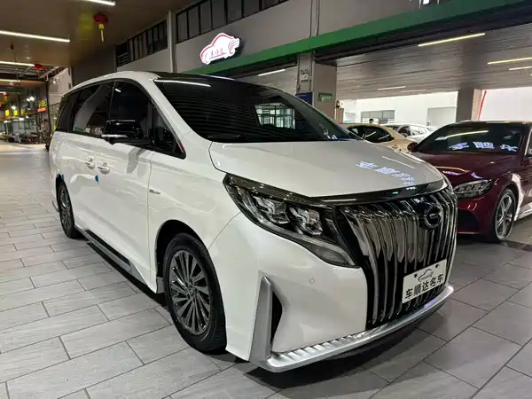 GAC Trumpchi M8 2021