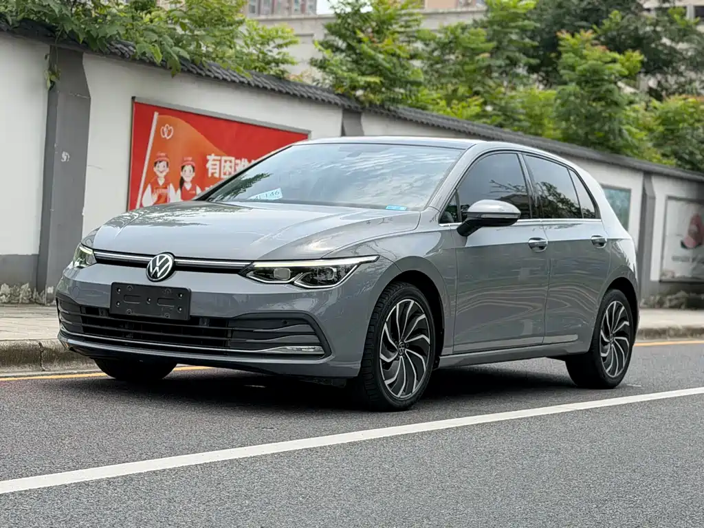 Volkswagen Golf 2022