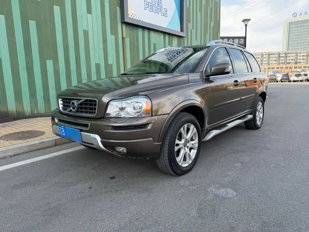 Volvo XC90 2015 — фото 1