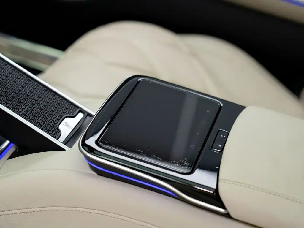 Mercedes-Benz Maybach S-Class 2022 — фото 15