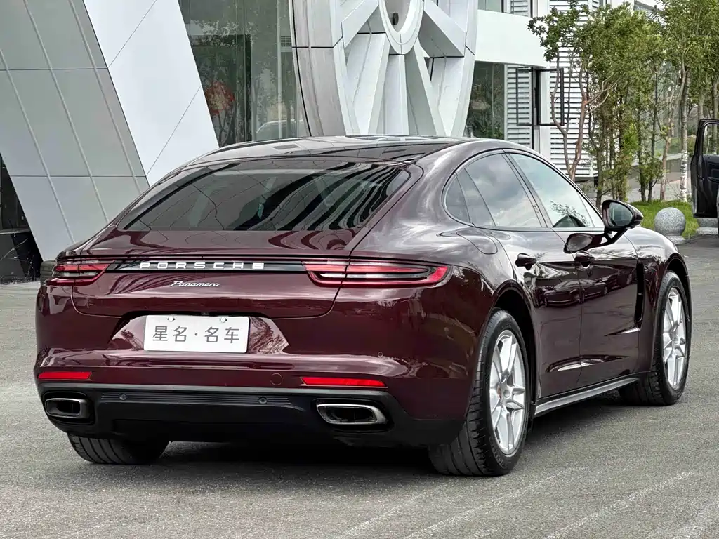 Porsche Panamera 2019 — фото 7