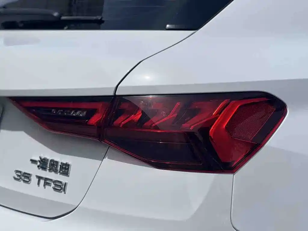 Audi A3 2021 — фото 11