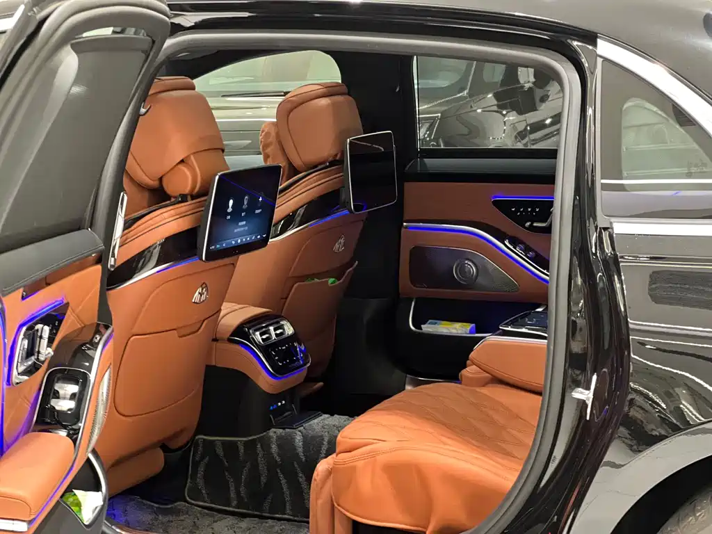 Mercedes-Benz S-Class 2025 — фото 4