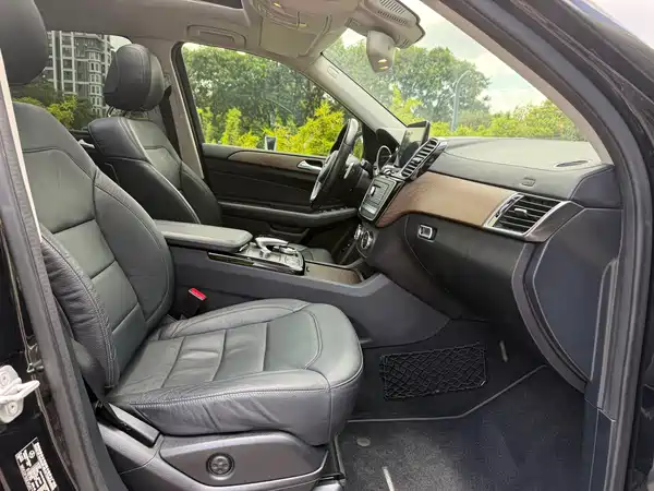 Mercedes-Benz GLS 2016